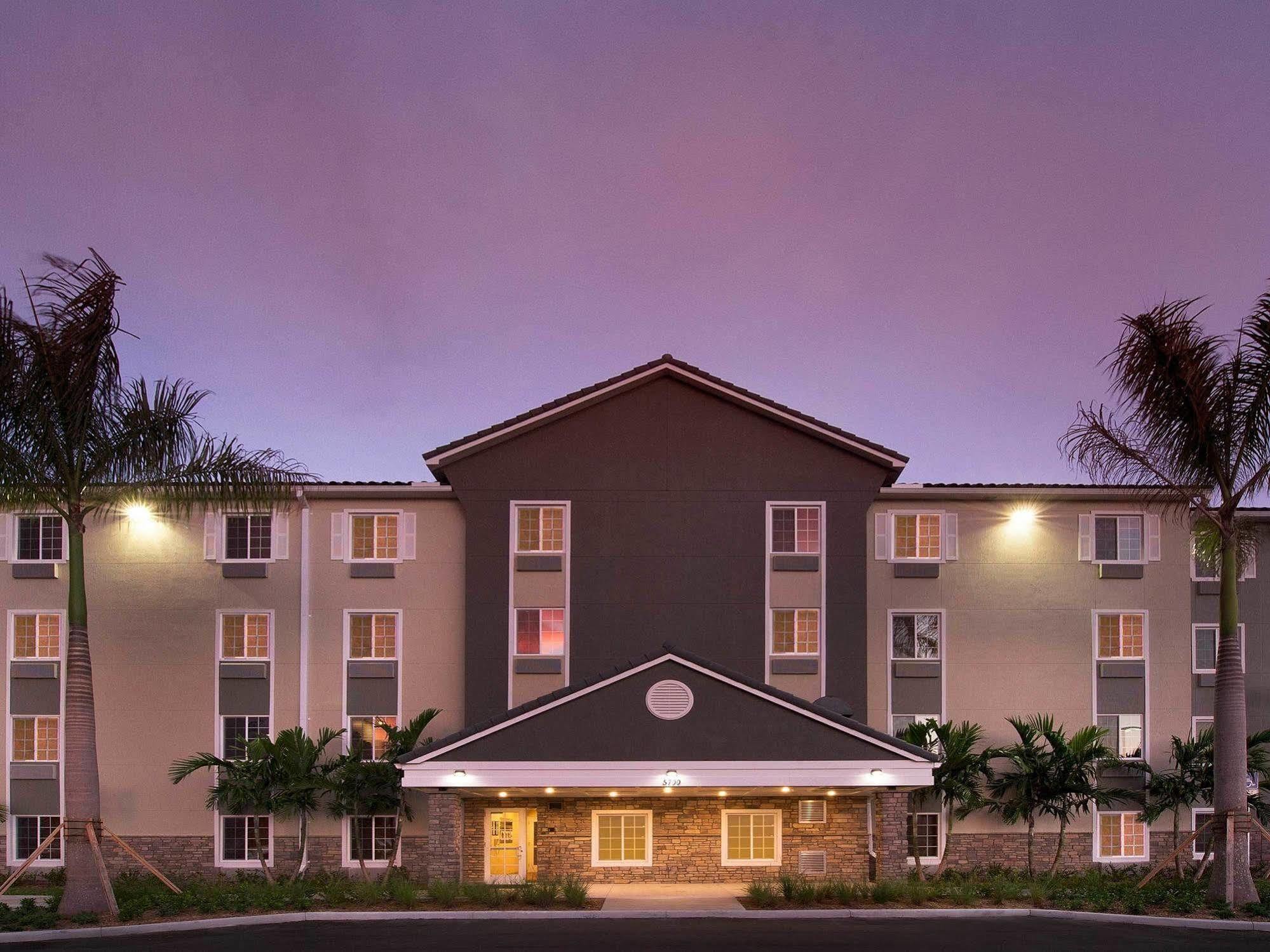 Extended Stay America Select Suites - Fort Lauderdale - Airport - West Davie Exterior photo