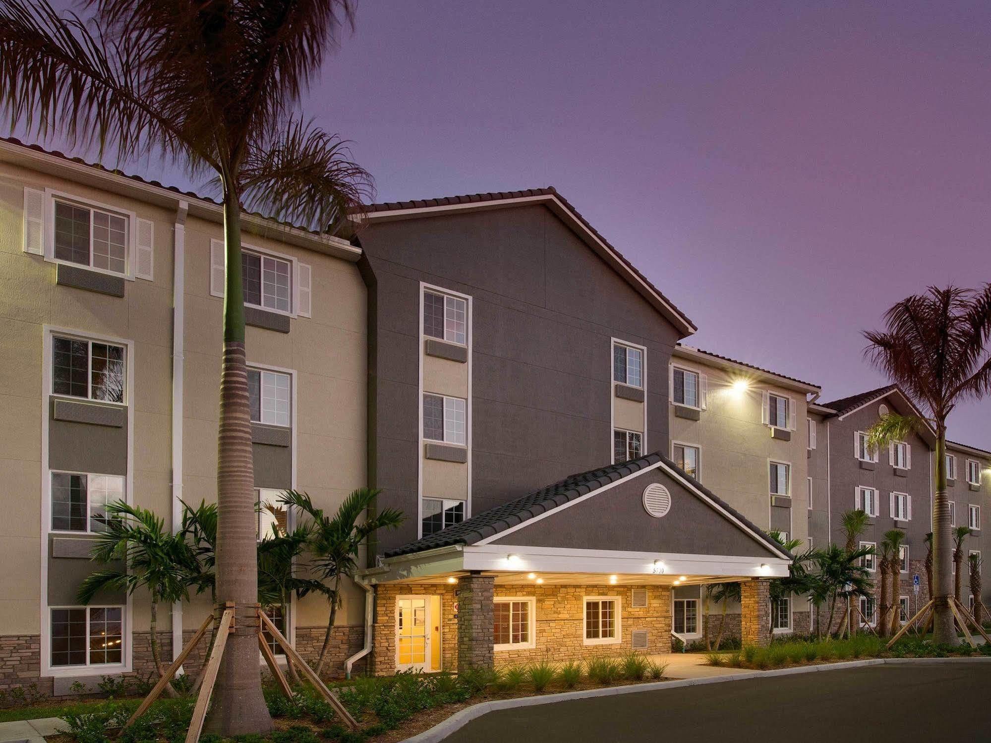 Extended Stay America Select Suites - Fort Lauderdale - Airport - West Davie Exterior photo