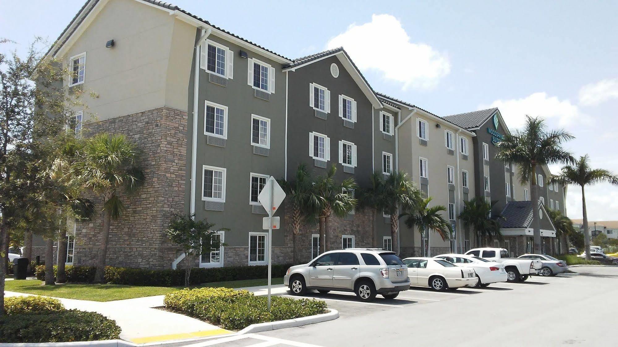 Extended Stay America Select Suites - Fort Lauderdale - Airport - West Davie Exterior photo